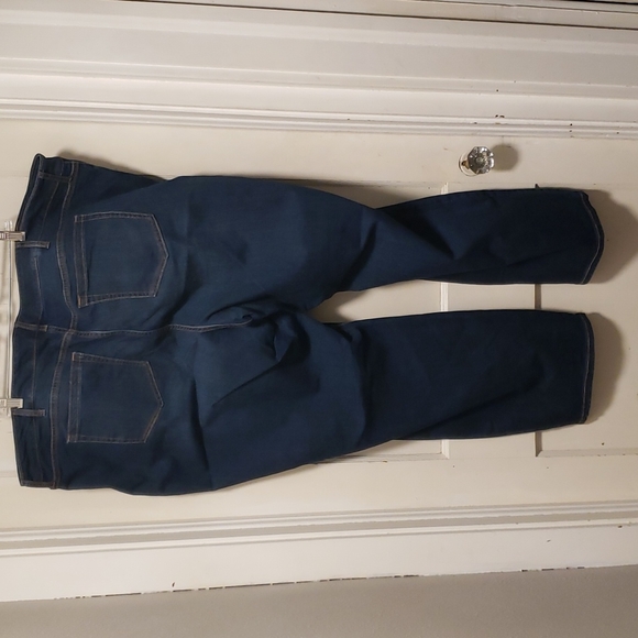 Torrid Premium Barely Boot Jeans 28R - Picture 6 of 12